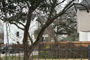 6807 St Augustine St, Houston, TX 77021 - Photo 4