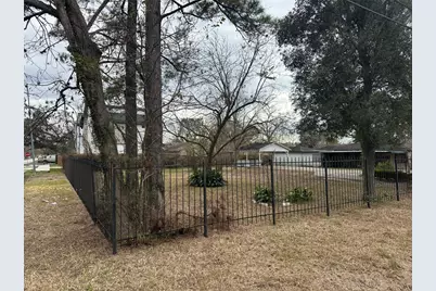 6807 Saint Augustine Street, Houston, TX 77021 - Photo 2