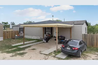 9231 Williamson Rd, Buda, TX 78610 - Photo 16