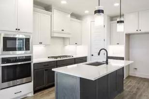 7003 Stitzel Weller Dr, Austin, TX 78744 - Photo 6