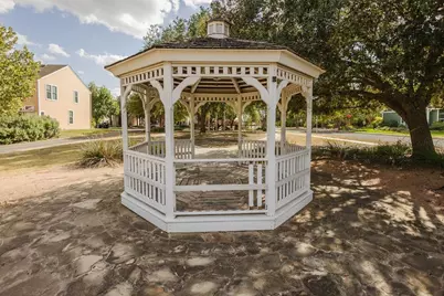 305 Trestle Tree Street, San Marcos, TX 78666 - Photo 18
