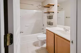 305 Trestle Tree St, San Marcos, TX 78666 - Photo 10