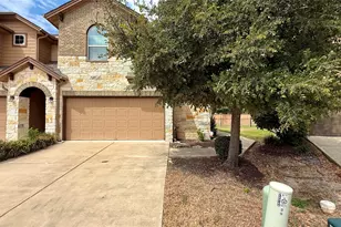 1001 Zodiac Ln, Round Rock, TX 78665 - Photo 2