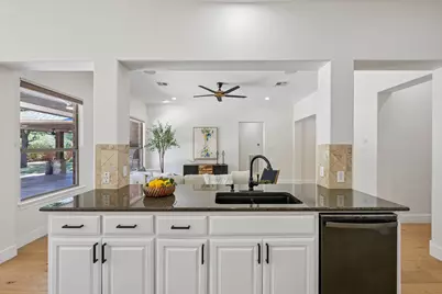 13300 Bright Sky Overlook, Austin, TX 78732 - Photo 8