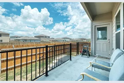 448 Major Lee Lane W, Jarrell, TX 76537 - Photo 8