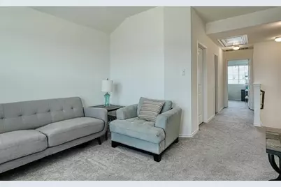 448 Major Lee Lane W, Jarrell, TX 76537 - Photo 6