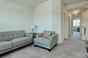 448 Major Lee Ln W, Jarrell, TX 76537 - Photo 6
