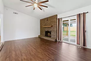 13300 Wisterwood St, Austin, TX 78729 - Photo 6