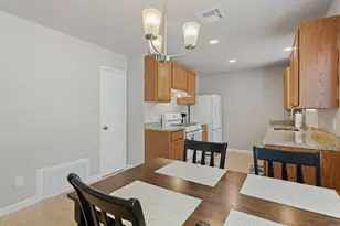 2106 Ponciana Loop, Austin, TX 78744 - Photo 10