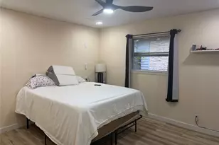 5600 Ponciana Dr, Austin, TX 78744 - Photo 10