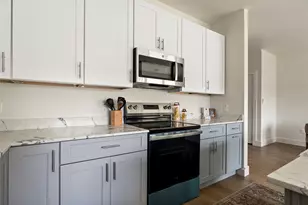 303 Hackberry Ln, Austin, TX 78753 - Photo 16