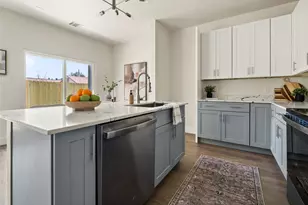 303 Hackberry Ln, Austin, TX 78753 - Photo 4