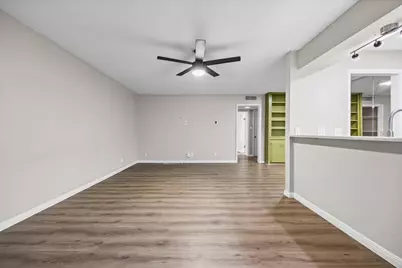 1240 Barton Hills Drive #105, Austin, TX 78704 - Photo 2