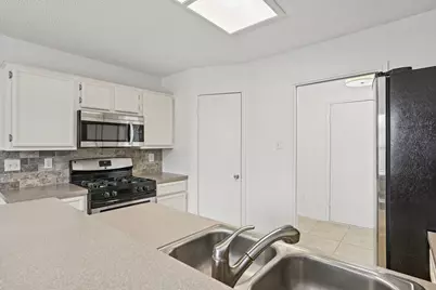 503 Dover Lane, Round Rock, TX 78664 - Photo 8