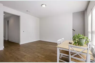 13501 Metric Boulevard #16, Austin, TX 78727 - Photo 4