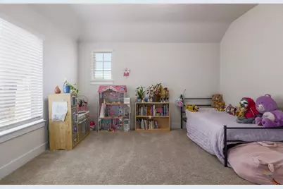 13501 Metric Boulevard #16, Austin, TX 78727 - Photo 20