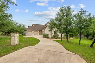 9733 Avion Cv, Dripping Springs, TX 78620 - Photo 2