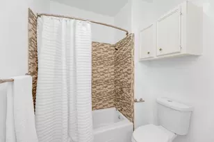 2414 Longview St, Austin, TX 78705 - Photo 20