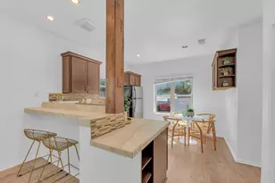 2414 Longview St, Austin, TX 78705 - Photo 8