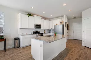 113 Oakstone Dr, Georgetown, TX 78628 - Photo 12