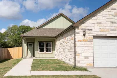 305 String Prairie Way, Smithville, TX 78957 - Photo 2