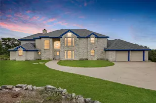 4205 Park Dr, Lago Vista, TX 78645 - Photo 2
