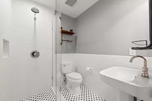 1404 Cloverleaf Dr, Austin, TX 78723 - Photo 26