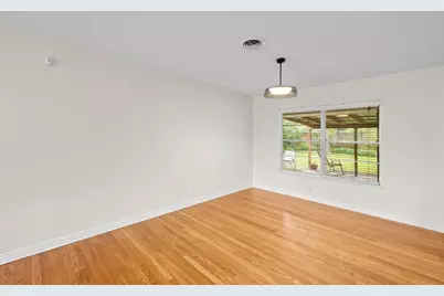 1404 Cloverleaf Drive, Austin, TX 78723 - Photo 12
