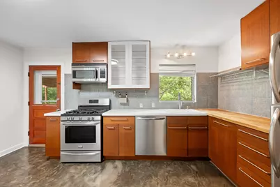 1404 Cloverleaf Drive, Austin, TX 78723 - Photo 16