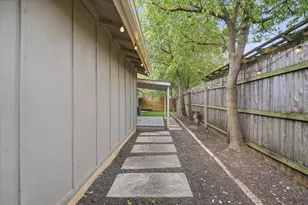 6713 West Gate Blvd, Austin, TX 78745 - Photo 26