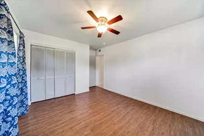 1129 W San Antonio Street, Lockhart, TX 78644 - Photo 18