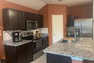 136 Ragnar Dr, Jarrell, TX 76537 - Photo 4