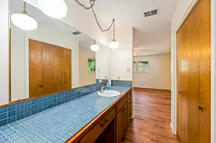 215 Memorial Dr, Luling, TX 78648 - Photo 22
