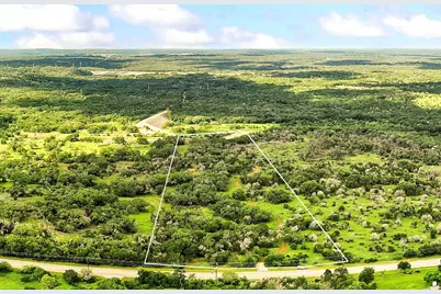 2013 Hilliard Road, San Marcos, TX 78666 - Photo 4