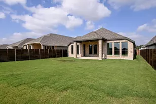 306 Foxfire Cove, Lockhart, TX 78644 - Photo 22