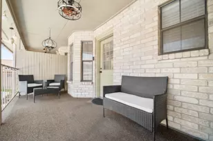 8415 Fredericksburg Rd, San Antonio, TX 78229 - Photo 30
