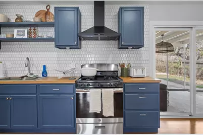 3400 Santa Fe Drive, Austin, TX 78741 - Photo 6