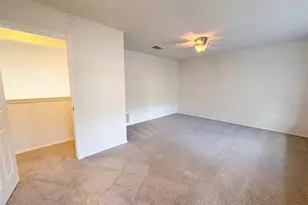 13020 Moorcroft Ln, Austin, TX 78729 - Photo 14