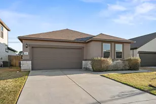 601 Platinum Ln, Liberty Hill, TX 78642 - Photo 2