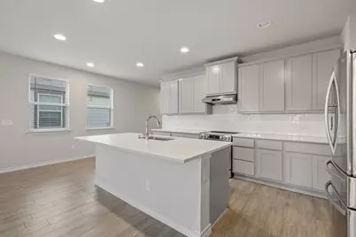 601 Platinum Lane, Liberty Hill, TX 78642 - Photo 8