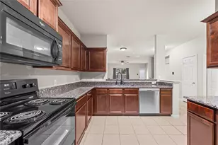 105 J E Brown Ln, Jarrell, TX 76537 - Photo 24