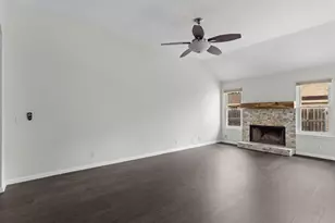 13213 Villa Park Dr, Austin, TX 78729 - Photo 10