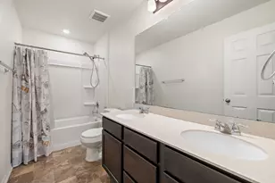 2950 E Old Settlers Blvd, Round Rock, TX 78665 - Photo 22