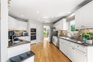 4801 Fern Hollow, Austin, TX 78731 - Photo 10