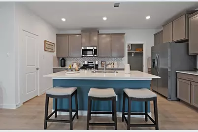 104 Rock Daisy Trail, Hutto, TX 78634 - Photo 4