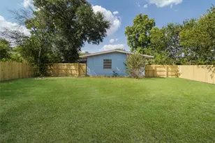 5846 Castle Lake, San Antonio, TX 78218 - Photo 12