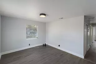 5846 Castle Lake, San Antonio, TX 78218 - Photo 4