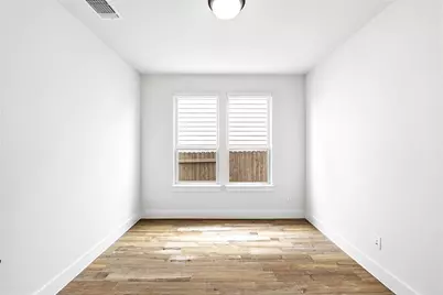 8709 Lullwater Trail, Austin, TX 78744 - Photo 20