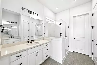 8709 Lullwater Trail, Austin, TX 78744 - Photo 18