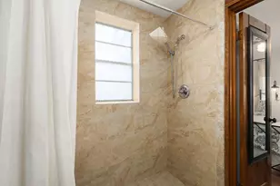 258 N Water St, La Grange, TX 78945 - Photo 14